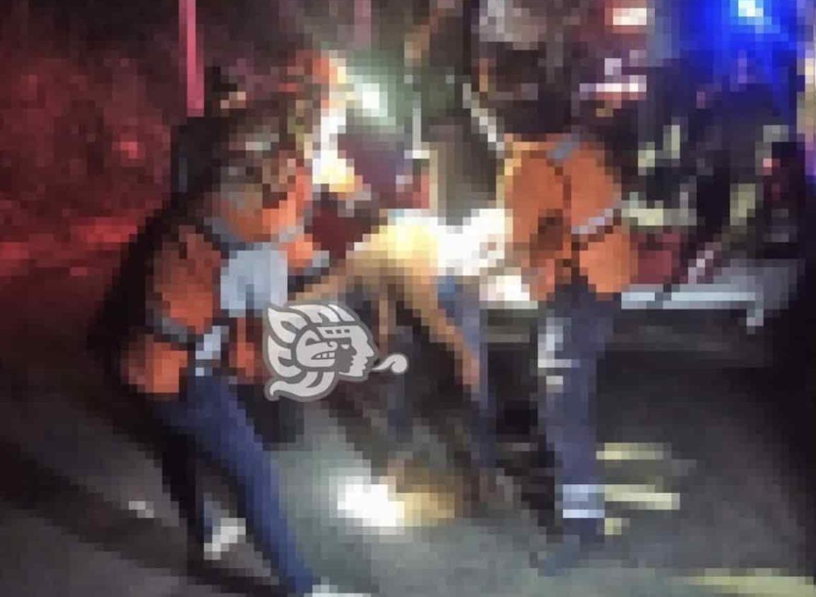 Sujeto agrede con arma blanca a joven hombre, en Misantla