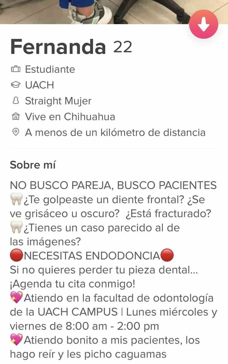 Joven dentista busca pacientes en aplicación de citas