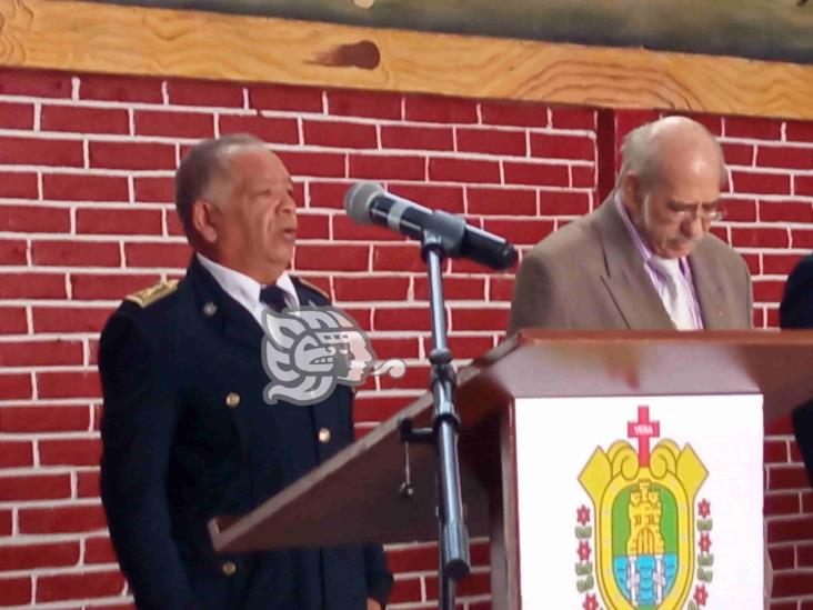 (+Video) En su día, bomberos piden no se les desampare; necesitan recursos
