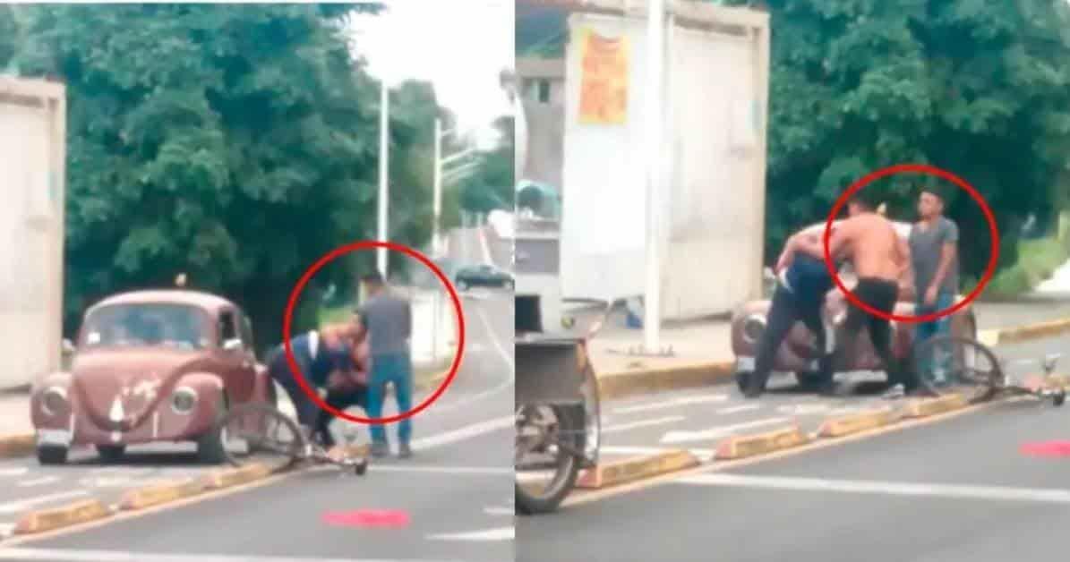 (+Video) Repartidor recibe golpiza por reclamar invasión de ciclovía