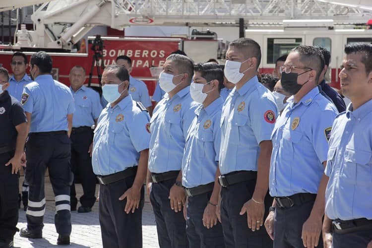 Conmemoran el 149 aniversario de Bomberos de Veracruz (+Video)