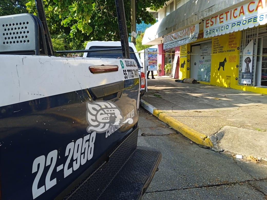 (+Video) Lo sorprende la muerte en pleno centro de Coatzacoalcos