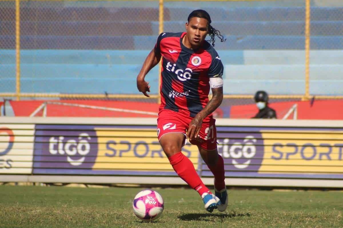 “Gullit” Peña un “trotamundos” del futbol