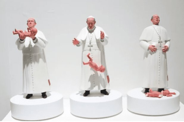 Escultura del Papa Francisco causa controversia en México