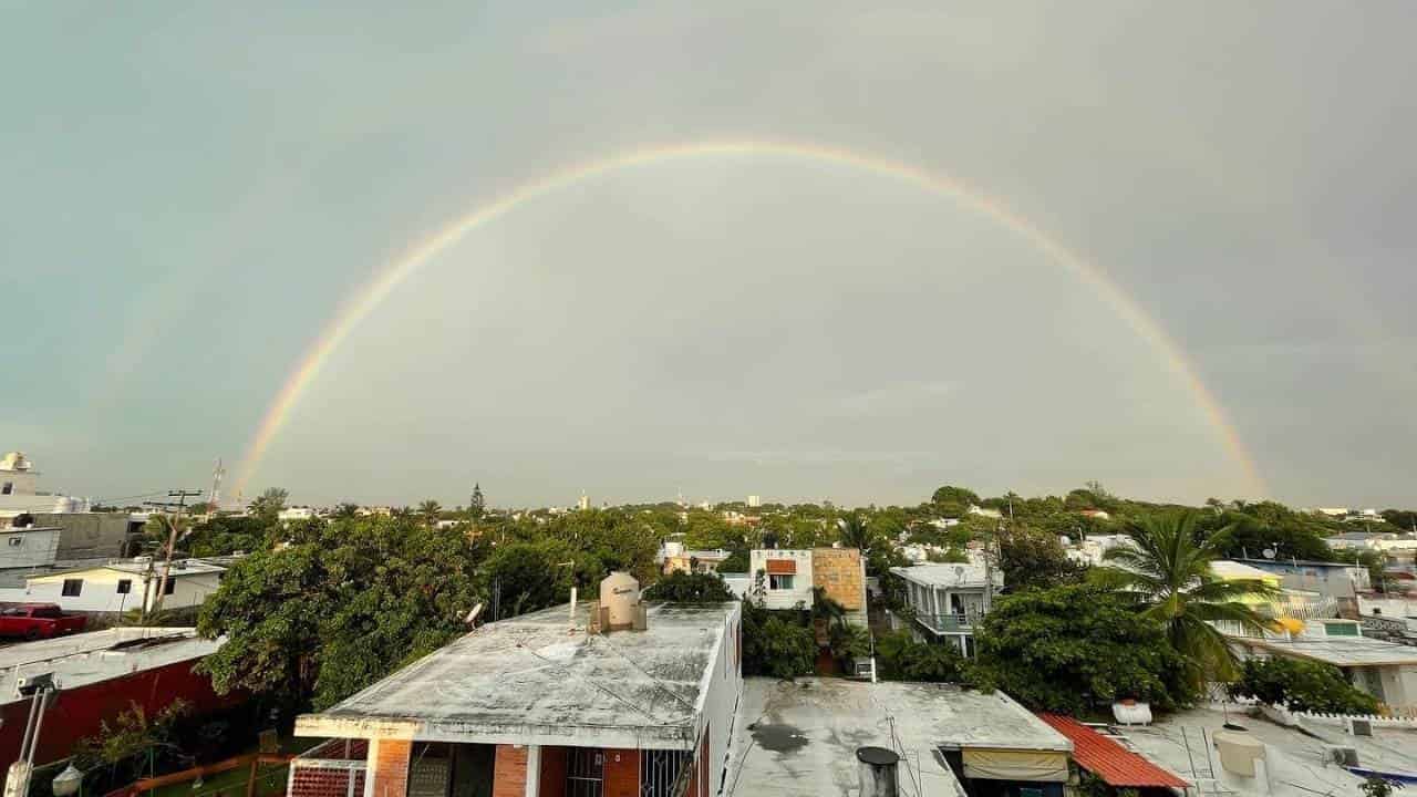 Espectacular arcoíris sorprende a Veracruz este jueves