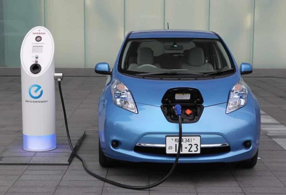 Para 2030, México debe contar con la mitad de automóviles eléctricos: Marcelo Ebrard