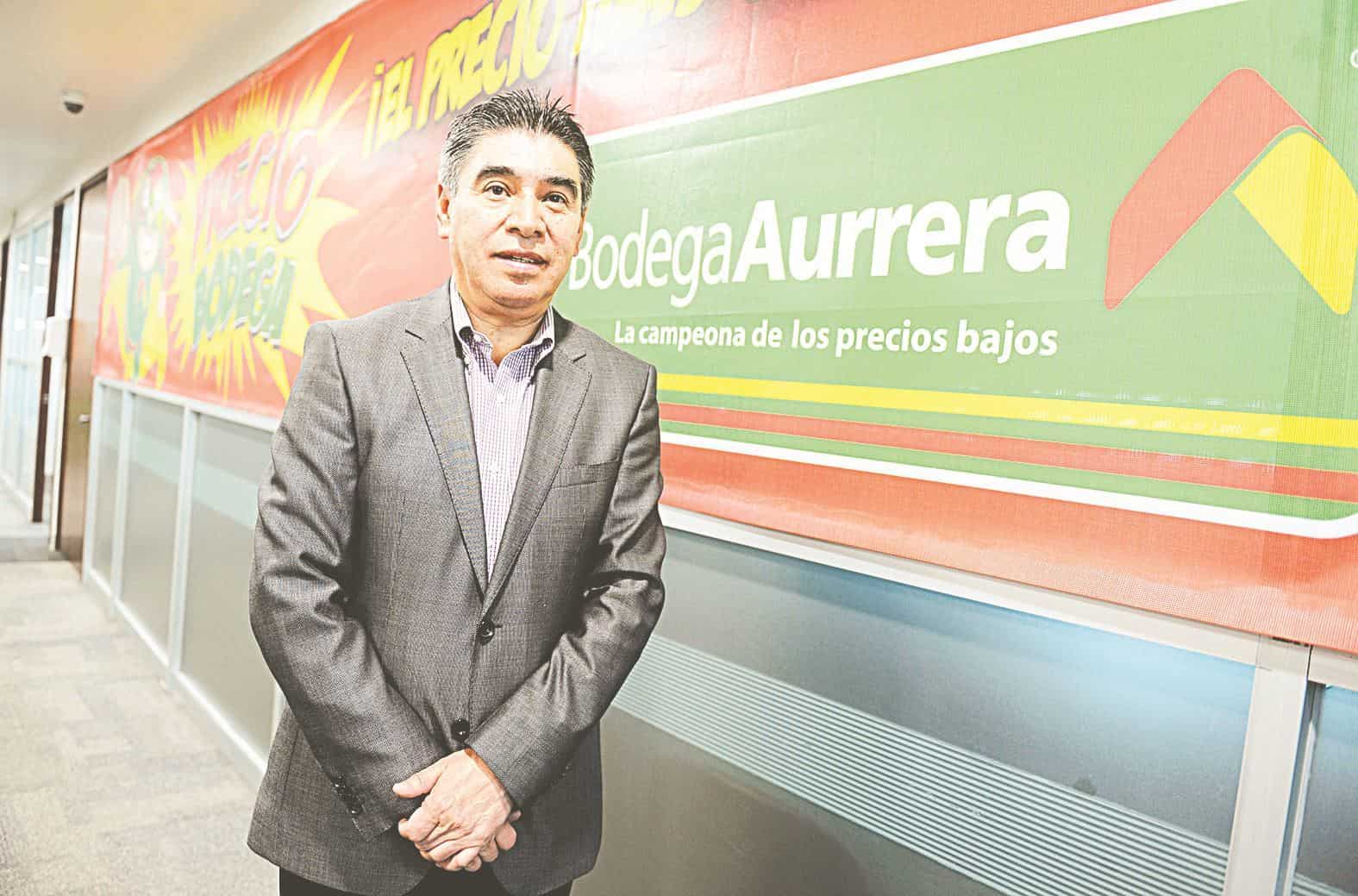 De Cerillito a vicepresidente de Aurrera; una historia digna de una telenovela