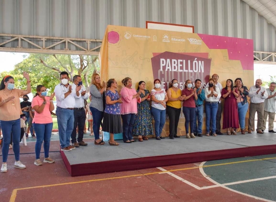 “Pabellón Cultural de los 500 Años” lleva alegría a más de 900 niños de Coatzacoalcos