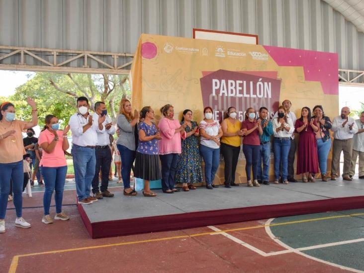 “Pabellón Cultural de los 500 Años” lleva alegría a más de 900 niños de Coatzacoalcos