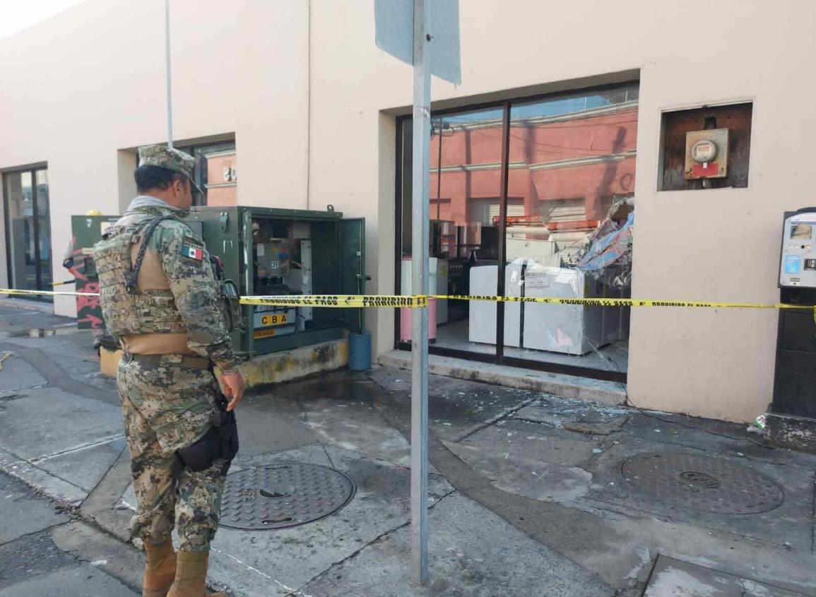 Sujetos vandalizan tienda departamental en el centro de Veracruz