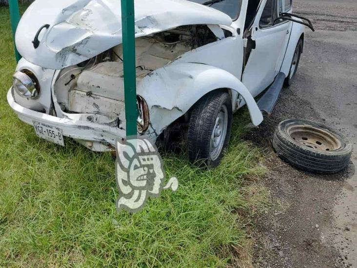 4 vehículos, involucrados en un choque frente zona militar de el Lencero