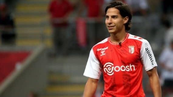 Diego Lainez se estrena como goleador con el Braga