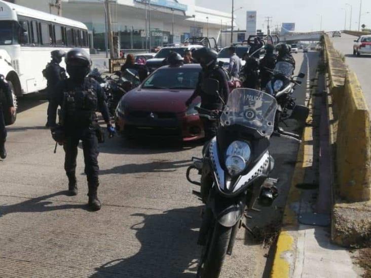 Persecución sobre la Transístmica deja cuatro detenidos en Coatzacoalcos