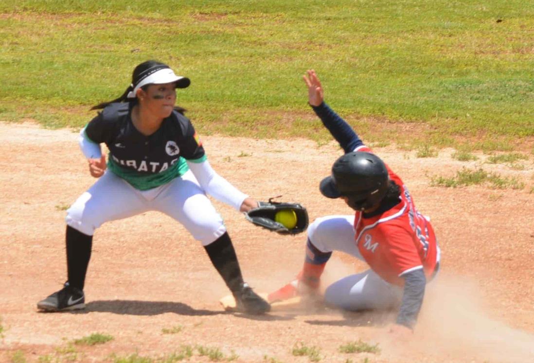 Invitan a torneo de softbol femenil en Minatitlán