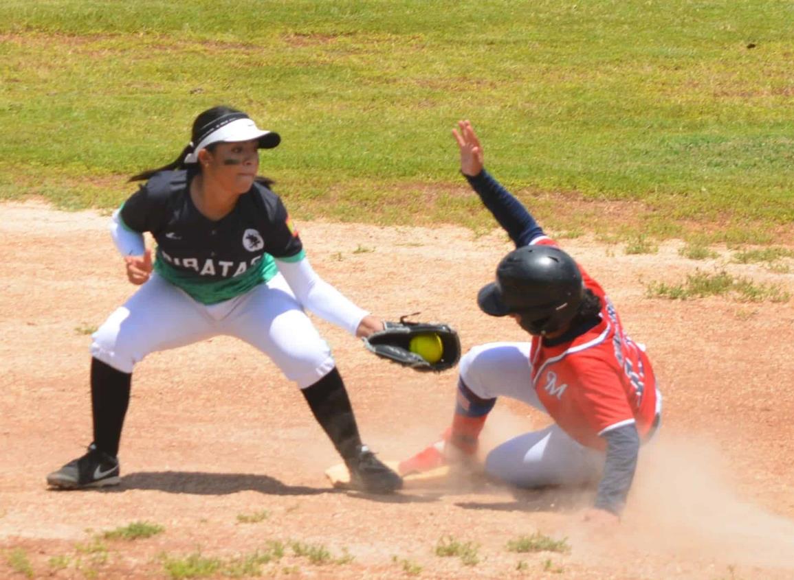 Invitan a torneo de softbol femenil en Minatitlán