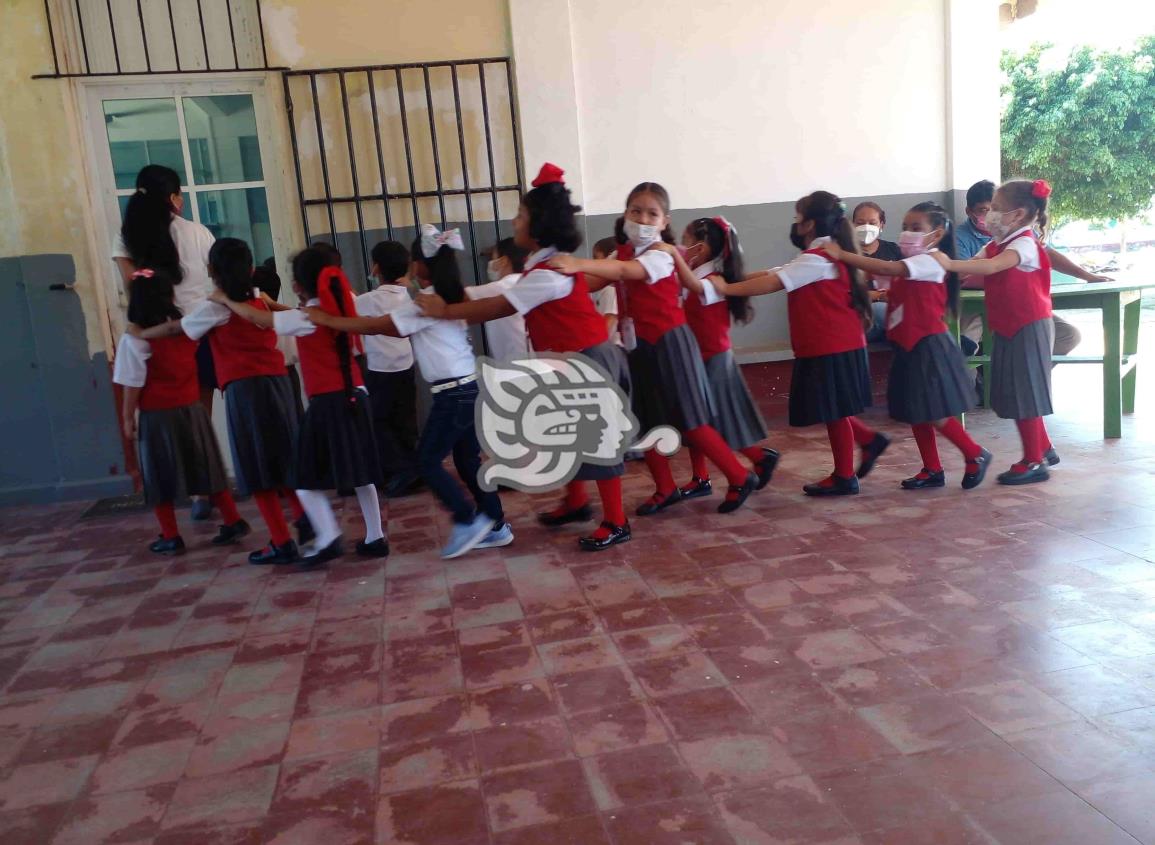 Retornaron a clases en la escuela Benito Juárez García