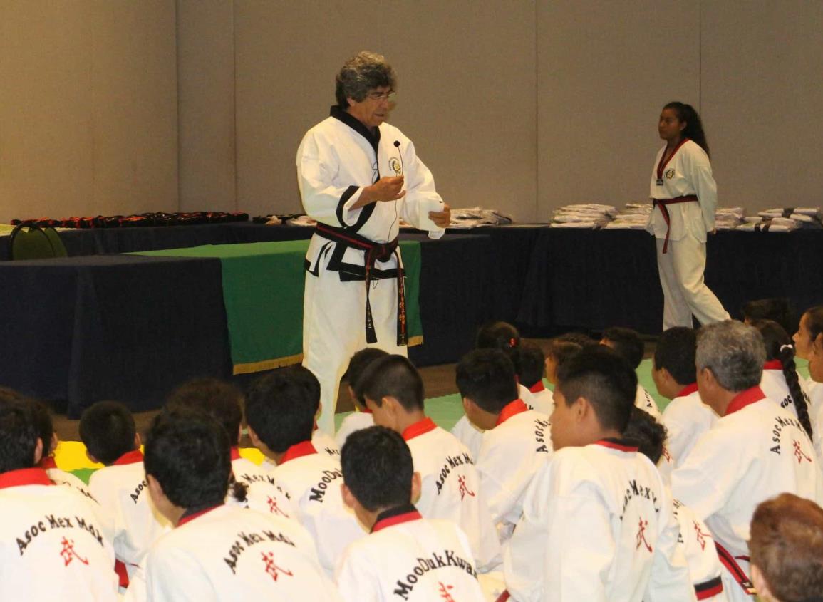 La Escuela Moo Duk Kwan alista Seminario de TKD