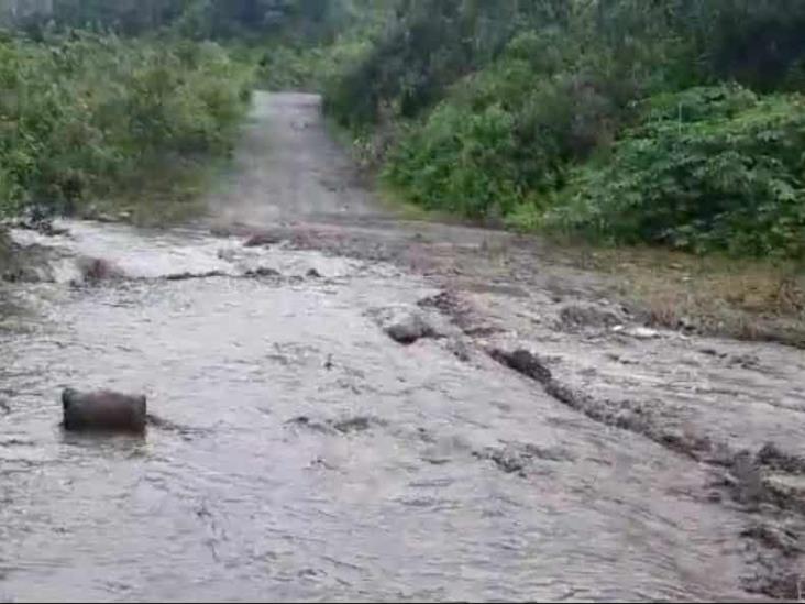 Lluvias continúan causando anegamientos en la zona centro (+Video)