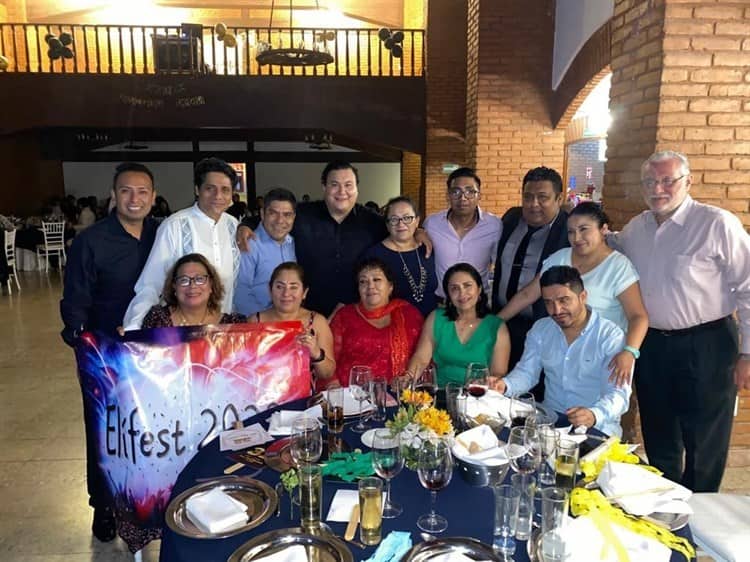 Elías Abad Ventura celebra su cumpleaños 30+2