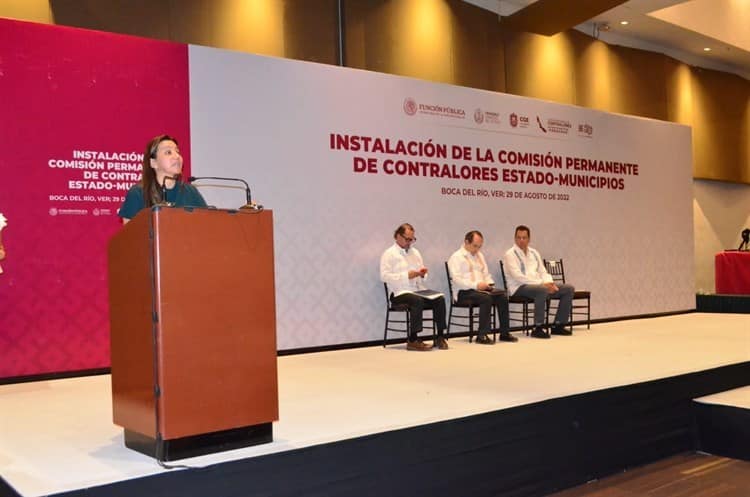 Se integran 120 contralores a la Comisión Permanente de Estado–Municipios en Veracruz