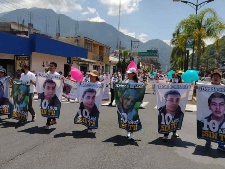 (+Video) Marchan en Orizaba y Córdoba por sus desaparecidos; casos han aumentado