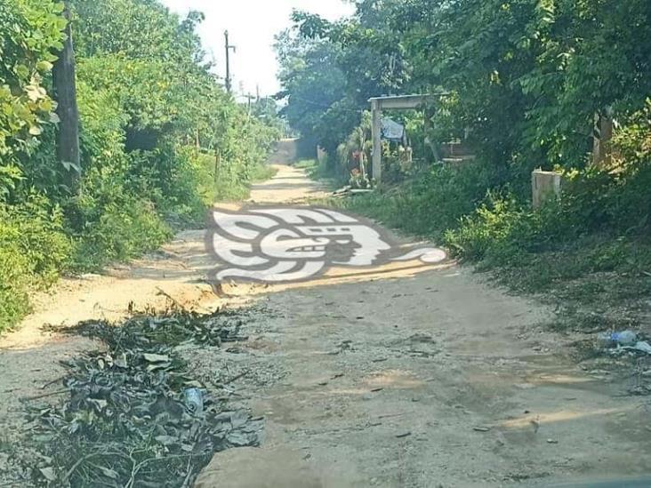 En Oteapan señalan que el alcalde Jairo César Martínez los tiene en el olvido