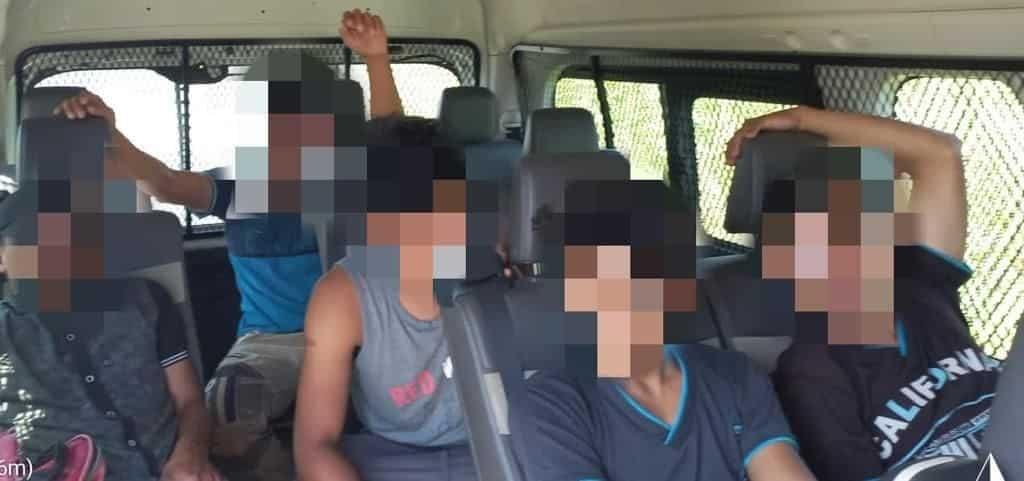 Resguarda SSP a 57 migrantes en Cosoleacaque, San Andrés Tuxtla y Orizaba