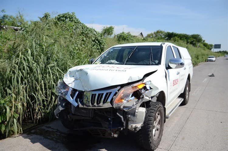 (Video) Se registra accidente automovilístico sobre el bulevar 13.5 en Veracruz