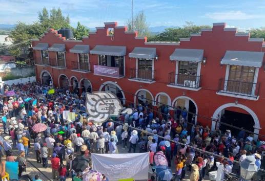 "Nos van a dejar sin agua"; van en Emiliano Zapata contra constructoras (+Video)