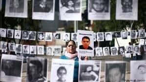 Segob se compromete con familias a continuar la búsqueda de desaparecidos en México