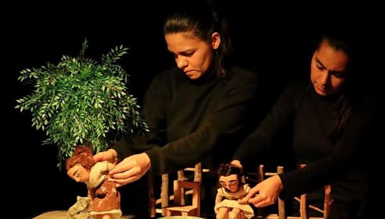 La niña de Tecún, teatro de títeres y actores que exhibe trata y tráfico de personas