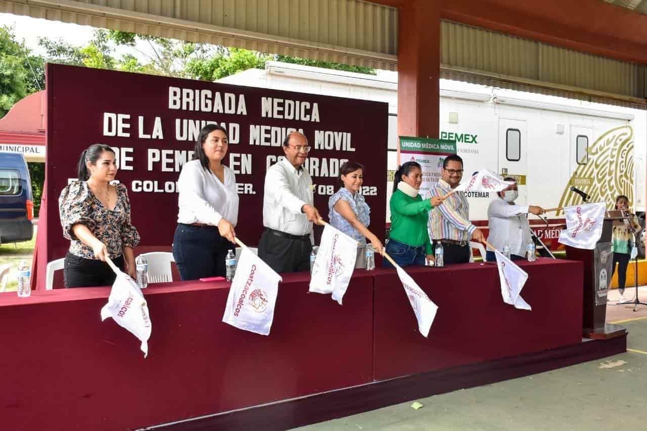 Gobierno de Coatzacoalcos y Pemex llevan a cabo Brigada Médica Móvil