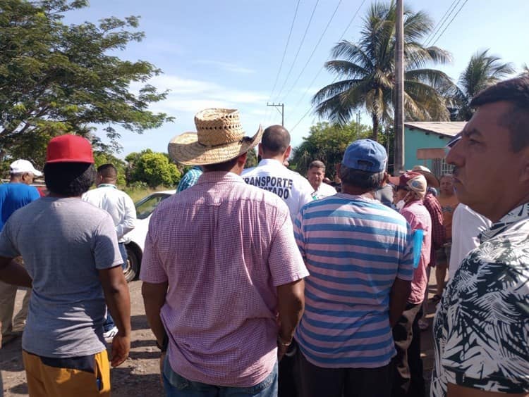 Se manifiestan por aumento en tarifa de ruta Herón Proal en Medellín