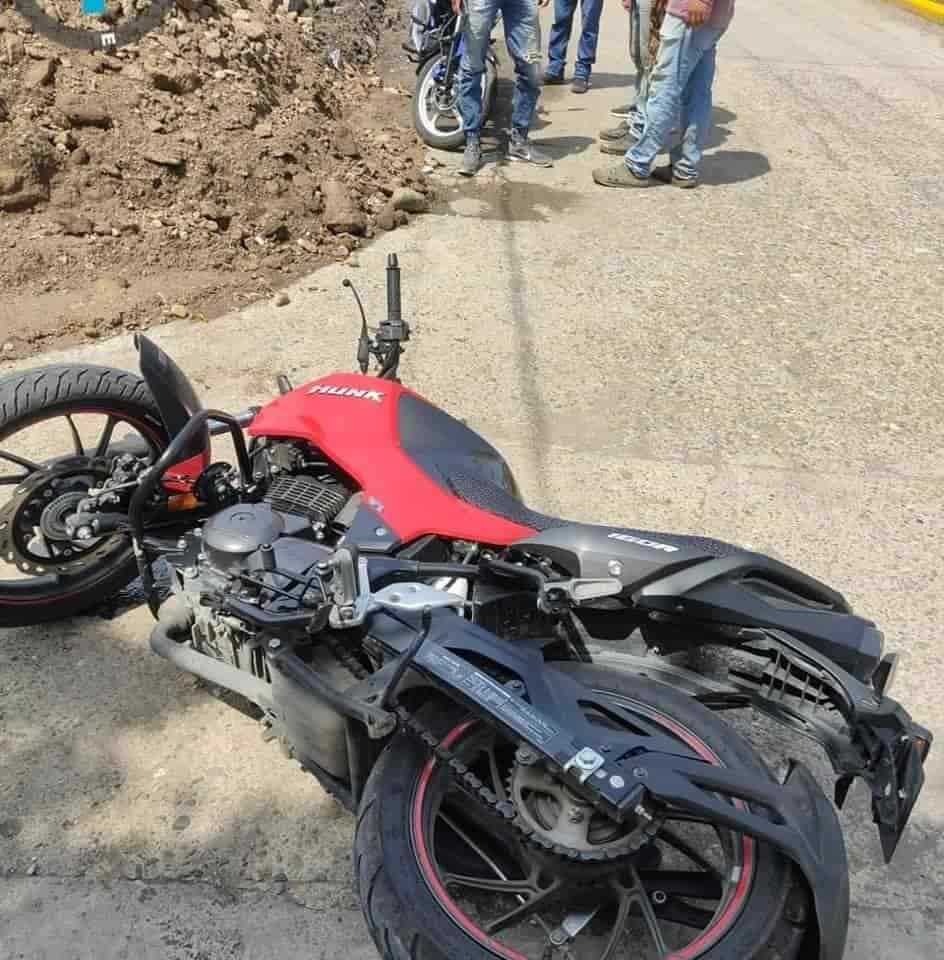 Camioneta atropella a motociclista en Tierra Blanca y se da a la fuga