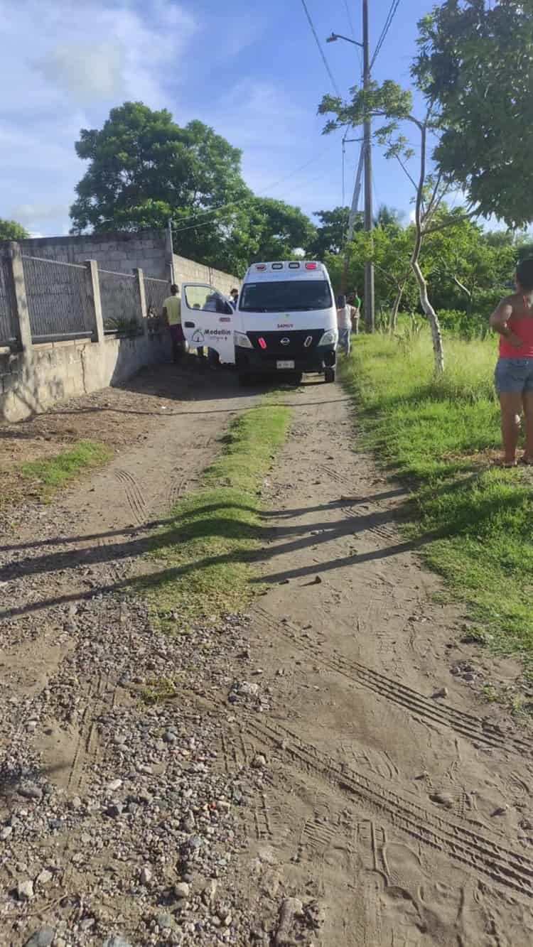 Muere al caer de un poste al electrocutarse en Paso del Toro, trataba de conectarse