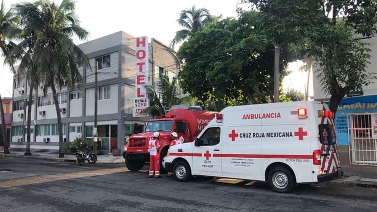 Evacúan a huéspedes por incendio de hotel en Veracruz (+Video)