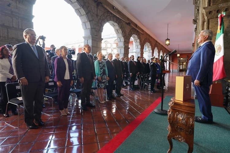 México está saliendo adelante, afirma AMLO en su Cuarto Informe(+Video)