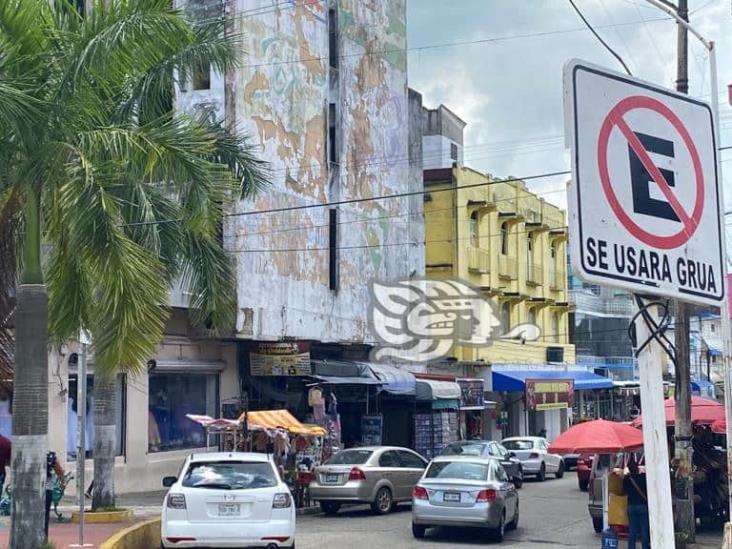 Piden menos señalamientos de “No Estacionarse” en el centro de Minatitlán (+Video)