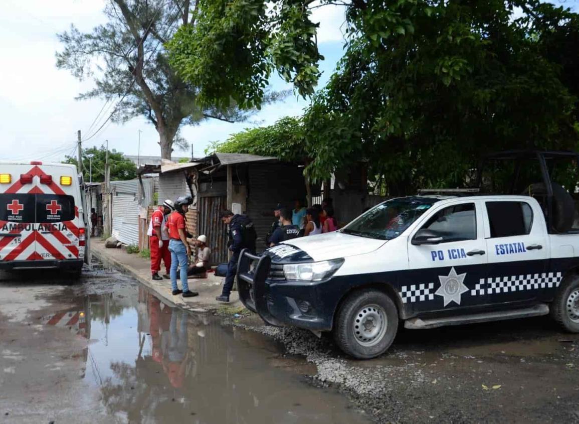 Sujeto ataca a hombre a machetazos en colonia de Veracruz