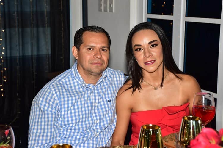 Tania Camacho de Veloz celebra cumpleaños al estilo Carolina Herrera