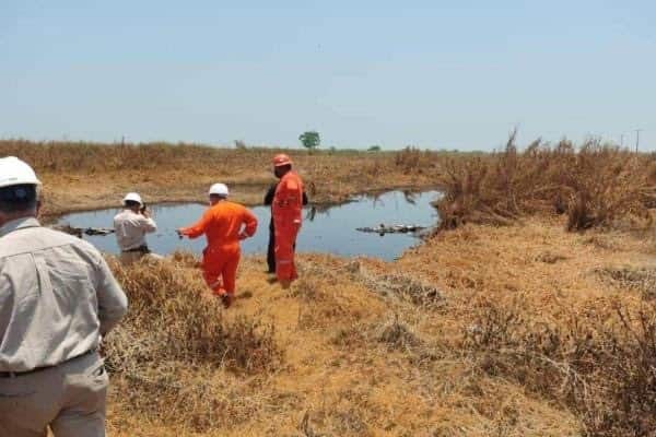 Supervisan ductos en Las Matas, por olor a amoniaco