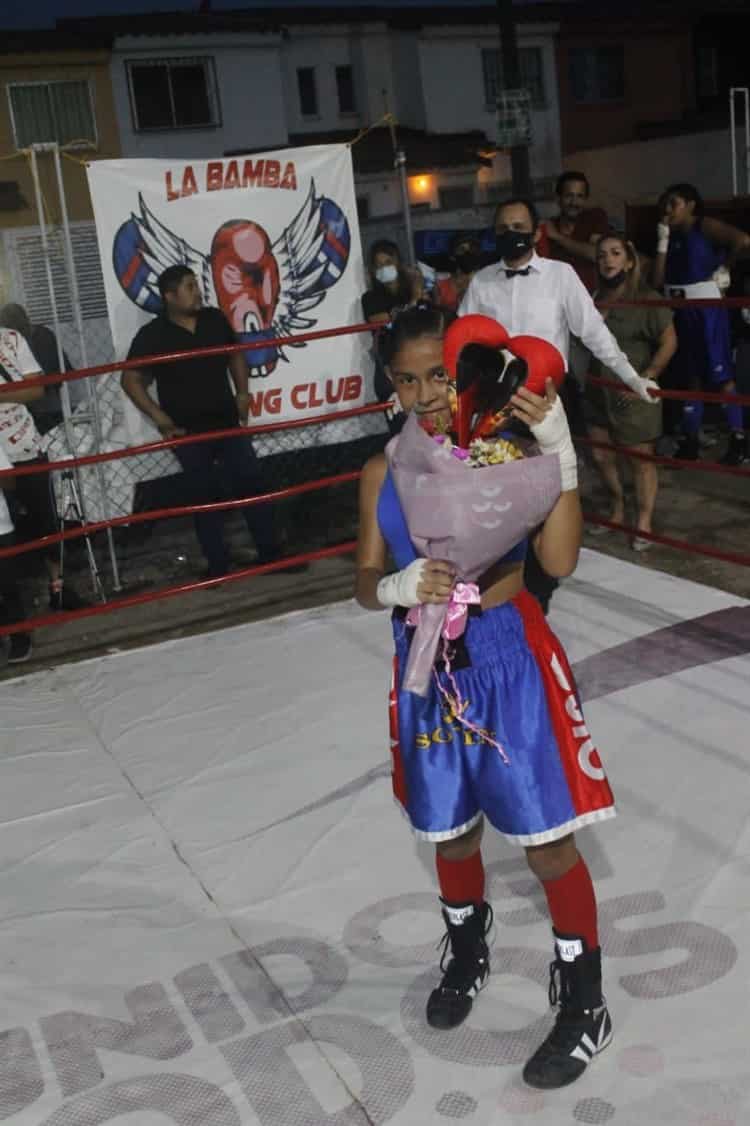 Gimnasio “La Bamba” realiza magna función de box femenil en Veracruz