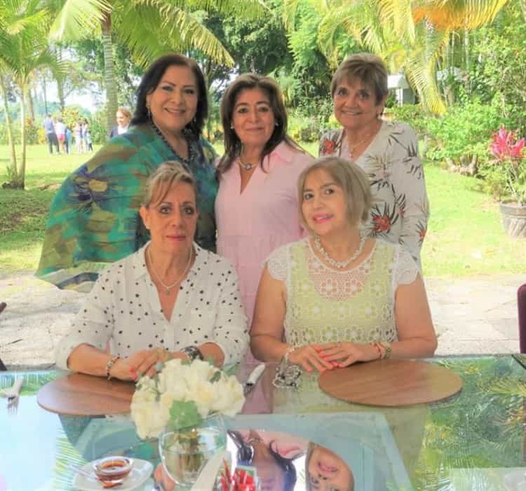 Luz María Sánchez de Andrade celebra su cumpleaños