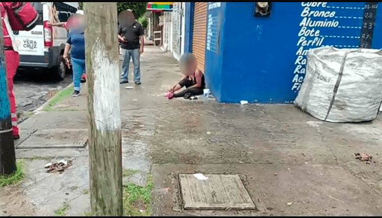 Resguardan a mujer que estaba desorientada en calles de Veracruz