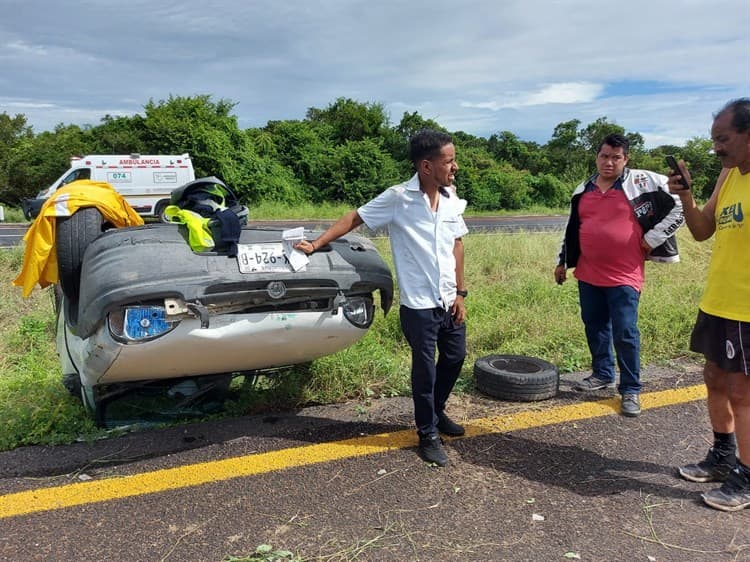 Volcadura en la autopista Córdoba – Veracruz deja una persona herida