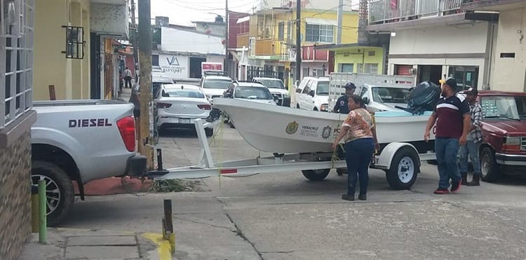 Roban motor de lancha asignada a PC de Las Choapas