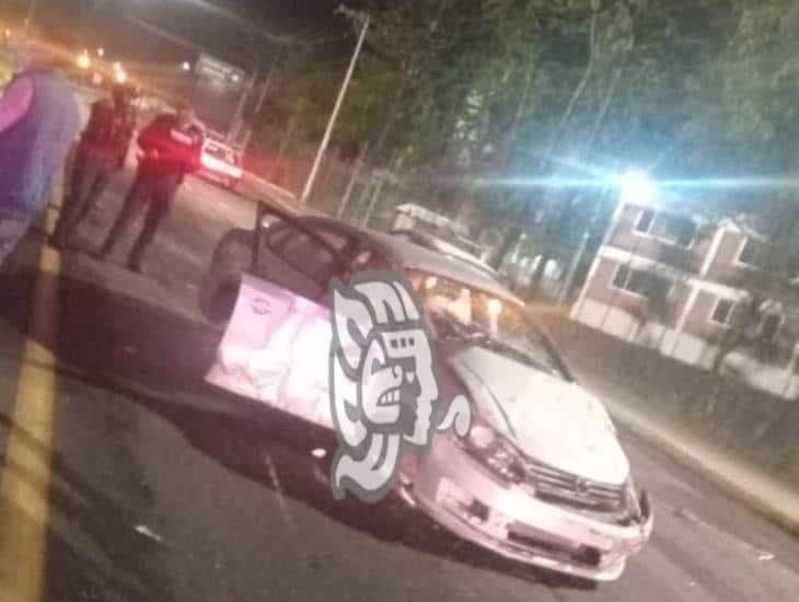 En Xalapa, noche de parranda termina en aparatoso choque