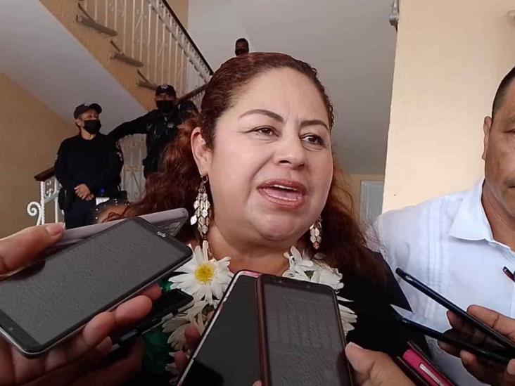 Pide diputada denunciar sitios donde venden sustancias adictivas (+Video)