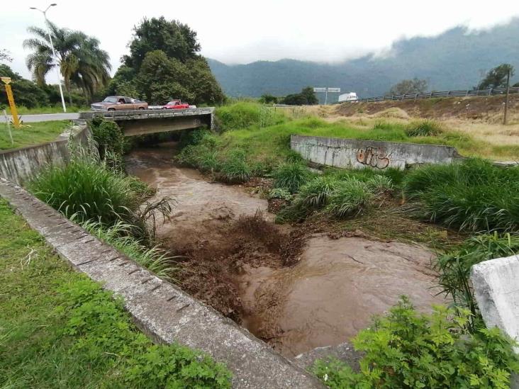 (+Video) Autoridades descartan desbordamiento del río Chiquito en Nogales