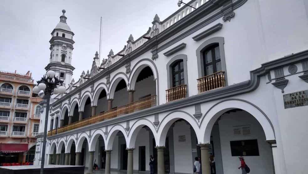 Asipona no paga predial ni impuestos a la ciudad de Veracruz, señala alcaldesa